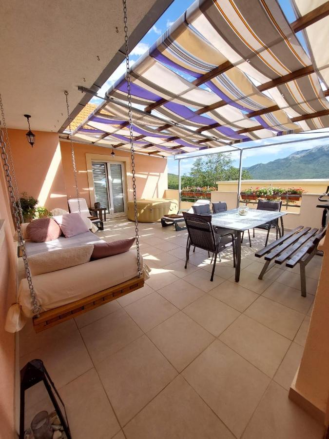 Village Apartment Zagvozd Екстериор снимка