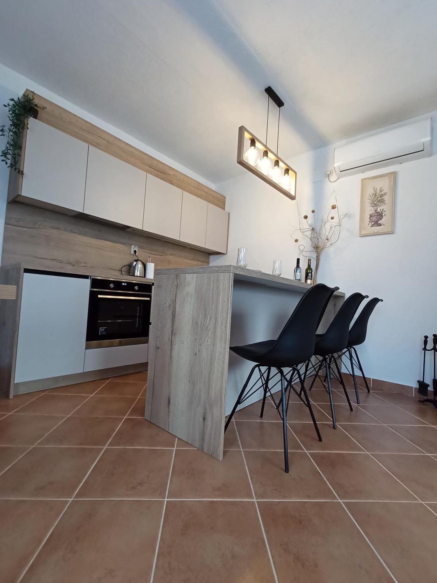 Village Apartment Zagvozd Екстериор снимка
