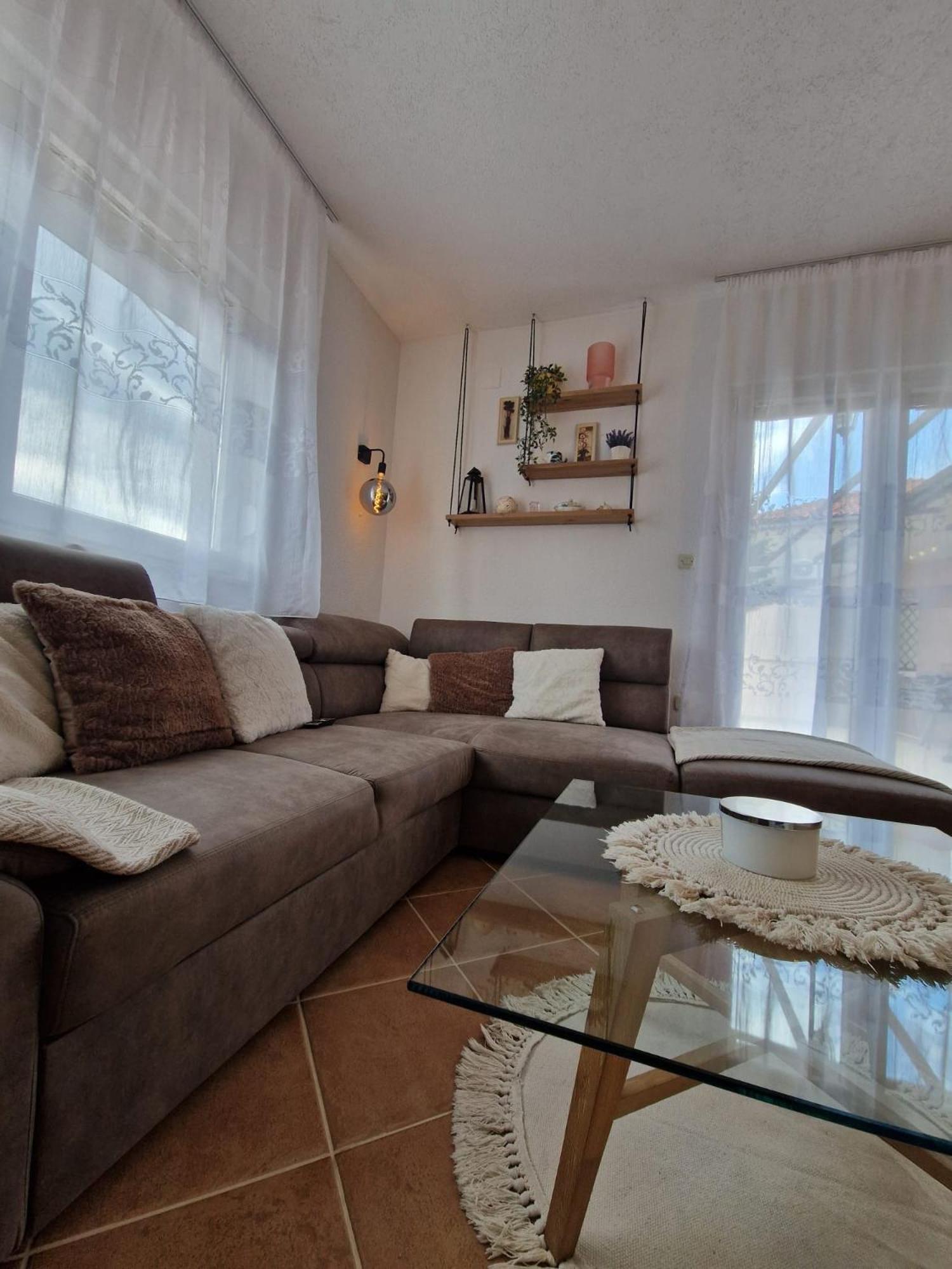 Village Apartment Zagvozd Екстериор снимка