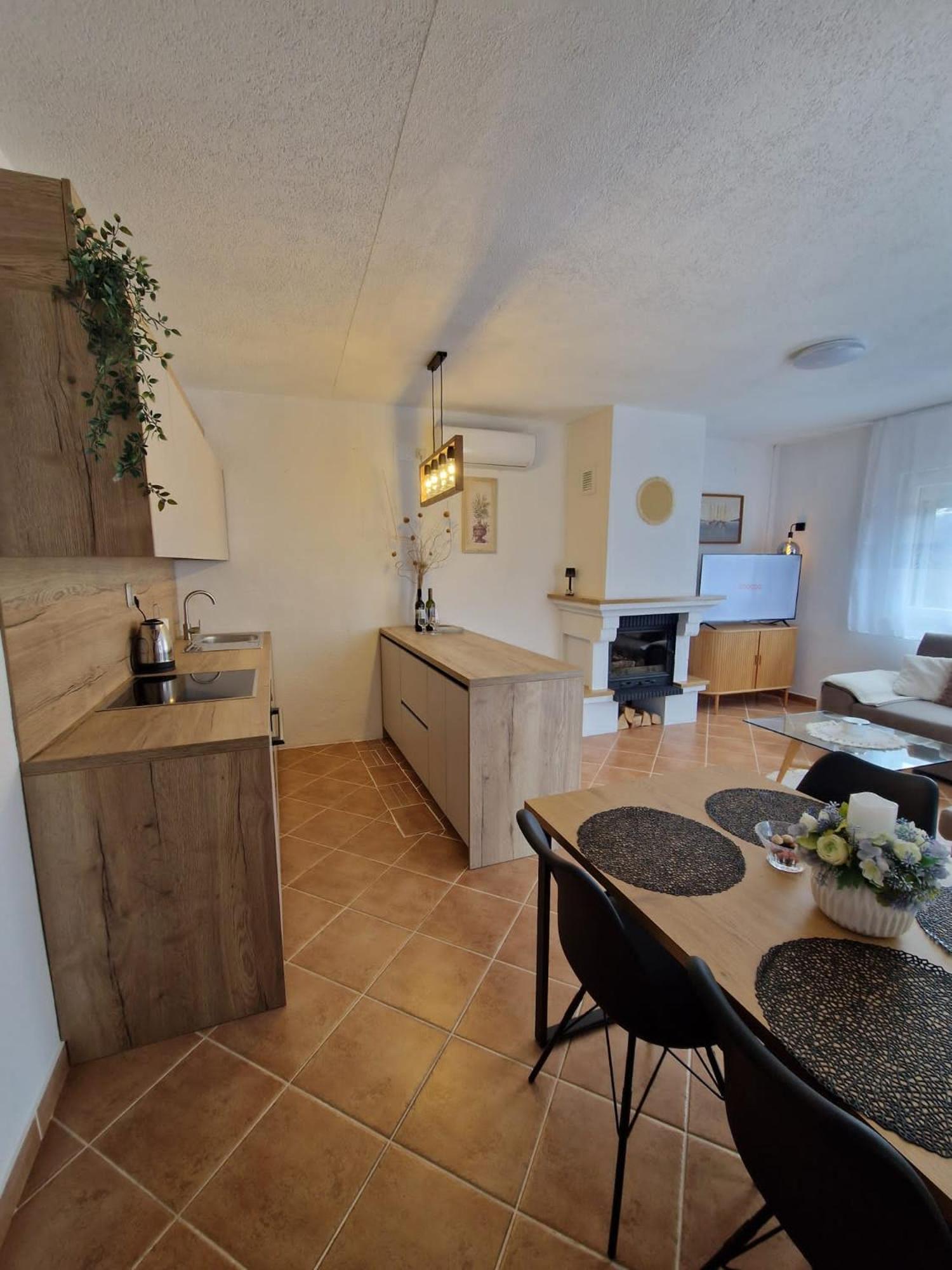 Village Apartment Zagvozd Екстериор снимка
